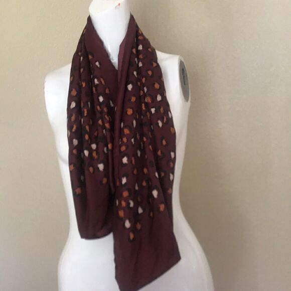 Lot of 2 Scarf/Shawls Pink and Burgundy Silky Soft - Picture 3 of 3